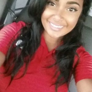 Meet your Posher, Ambar